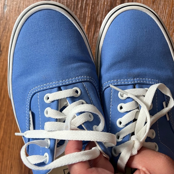 Vans classic shoe sz 10.5 women - Picture 4 of 4